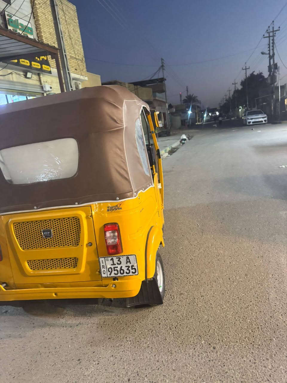 سلام عليكم تكتك لبيع موديل 2021/11/9تكتك مكفوله وجديده ما متعوبه جاهزه مال جناي الله شاهد تكتك حلوه رقمه ميسان  هاذه رقم راعيه *********** ملاحضه لحد يراسل مكلف بل نشر
