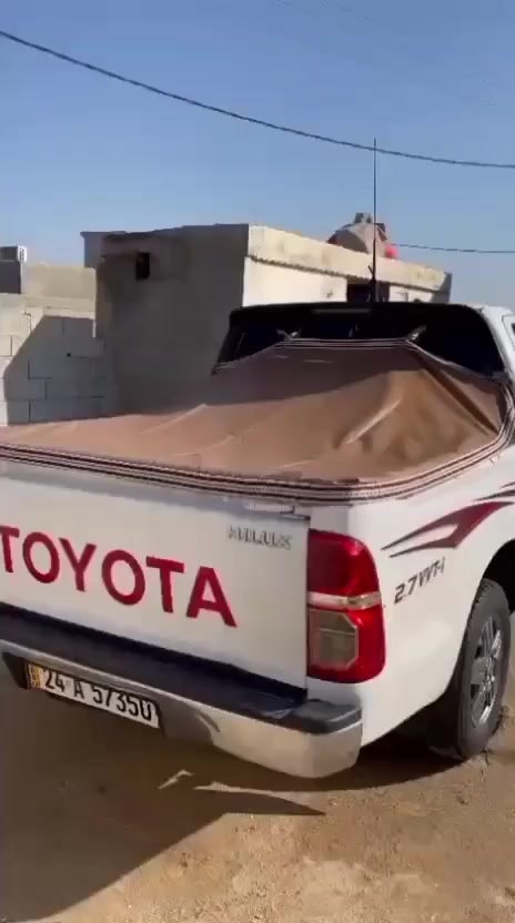 سلام عليكم بيك اب هيلوكس 2014قطري شاصي 12 رقم دهوك نكليزي جديد الاستفسار ***********
