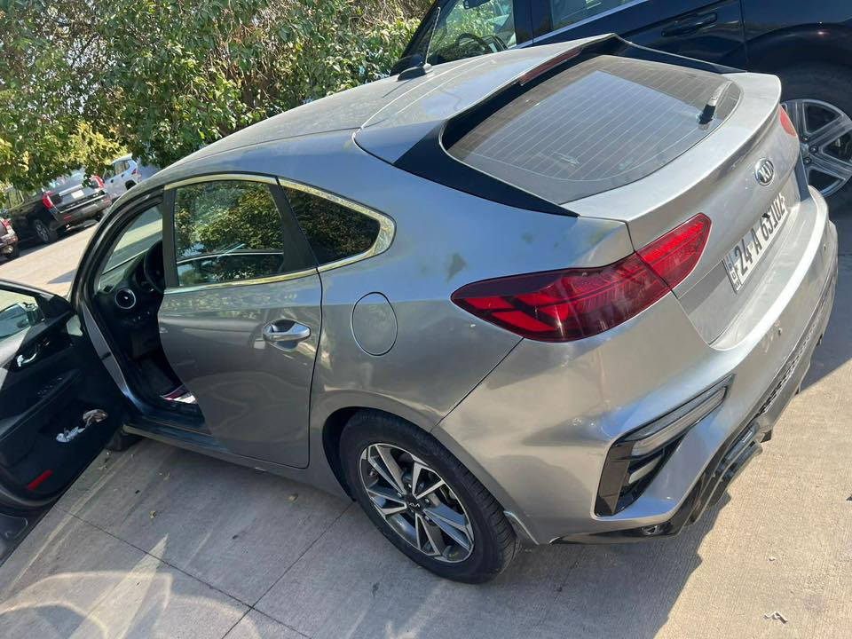 فورتي ٢٢ السيارة رادار تحديد مسار سياقة ذاتية تدفئة مقاعد نقطة عمياء بالمري السيارة كاملة ما ناقصهة اي شي حدادية تخم تايرات ياباني اصلي 
السيارة حادثهة جنطة فقط ودحجة بسيط كلش بالبنيد مكحلة 
للاستفسار الاتصال على الرقم ***********
