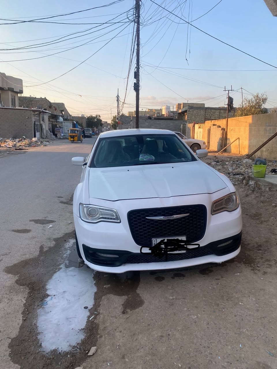 سلام عليكم شباب سياره للبيع مديل 15سياره مصبوغه صبخ حزام ما ريد تفاشل وياكم المكينه 6 مكفوله لا تبخير ولا تنقيص سنويه 26بشهر ال5تنتهي سعر 145وبيه مجال حك الجيه العنوان بغداد مدينت صدر لاستفسار عله هاذ رقم ***********
