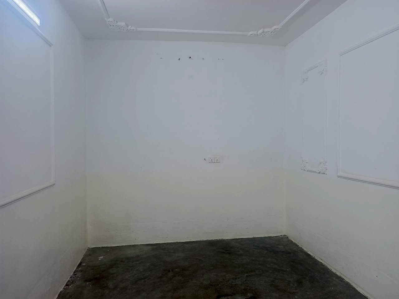 سڵاو هاوڕێیان
هەرزان  هەرزان  هەرزان
لەشەهیدانەوە لەگەڵتانداین
ڕووبەری ئەم خانووە  80متری جوارگۆشە
خانوویەکی جوانوو پاکو پختە یە
سەقفی مغربی دکتی مووبەریدە
شوێنی زۆرخۆشە ڕووی خۆری بەیانیە
ماڵی فەقەقیرە
ـــــــــــــــــــــــــــــــــــــــــــــــــــ
ژوورەکانی
میوان
هۆڵ +جێشت خانە
ژووری خەو
حماموو سەرئاو
دەرەجی خارجیە
ـــــــــــــــــــــــــــــــــــــــــــــــــــــ
بۆزانیاری زیاتر پەیوەندی بکە ژمارەکانی نووسینگەوە
***********
***********
***********
ـــــــــــــــــــــــــــــــــــــــــــــــــــــــ
یان دەتوانیت سەردانی نووسینگە بکەن
ناونیشانی نووسینگە
کەلار مەجمووعەی 500ماڵەکە نزیك مزگەوتی تەقوا
