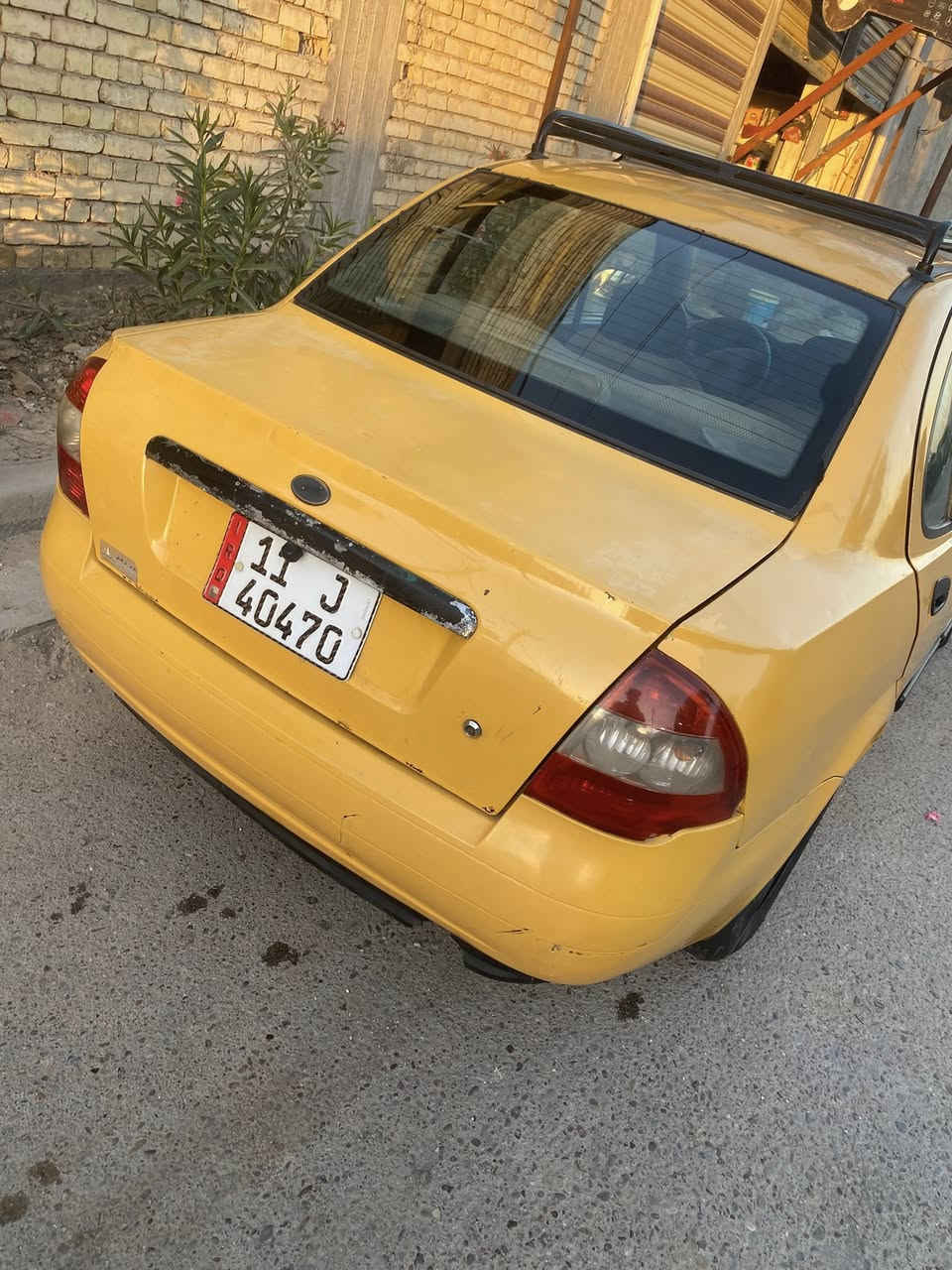 بسم الله الرحمن الرحيم
طيبه موديل ٢٠١٥
باسمي سنويه ساقطه صارله شهرين
رقم دولي 
نضيفه جاهزه للشارع 
بيه هلالات مشتغليهن جديد 
كير مكينه نضيفات 
داخل مسلفن وجاهزه للعمل 
شاشه اندرويد 
جام شغال كهرباء 
صدر جديد 
 
فاتح الكمبريسر عساس دشد جديد وما شديت
مكاني بغداد الشعب 
رقمي 
***********

