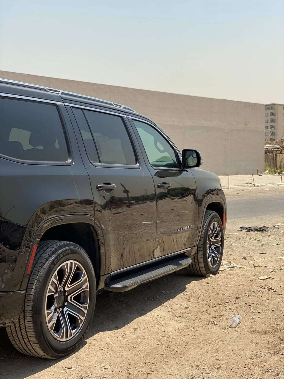 ياالله السلام عليكم جيب
واكنر 2024
كلين كفاله عامه مغلقه PPF
Jeep Wagoneer Series 2024 
 حجم المكينه :6 سلندر 
المسافة المقطوعة : 48 الف ميل : 
#مواصفاتها1.شاشه2.بصمه3. تشغيل عن بعد4.دوسات جانبيه متحركه5.كشنات جلد6.كشن السايق ميمري7.كشنات كهرباء8.صندوك كهرباء9.حساسات خلفيه10.3 قطع تبريد11.اشاير بالمري12.رادار امامي13.رادارات 36014.ثلاث وضعيات قياده15.كير ماوس17. نظام منحدرات18. هيترات بالكشنات حار بارد19.ويل كب كروم20.لايتات لد21.بكلايت لد22.كشافات23.بصمة ابواب24.سبعه راكب
فول مواصفات 1/1 جاهزه مرقم اربيل بسمي تحويل ثاني يوم
#السعر اتصل وتدلل او تفضل خاص
تفاصيل اكثر هذا رقمي *********** تحياتي
عنوان  بغداد
