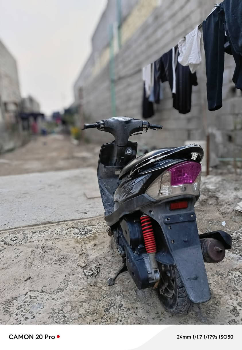 ماكس للبيع جديده 
مامفتوحه 
دراجه حلوه 
كهربائيات كلا شقاله 
دراجه كلا جاهز 
سلف هندر 
مكانه بصره كرمت علي 
للاتصال ***********
