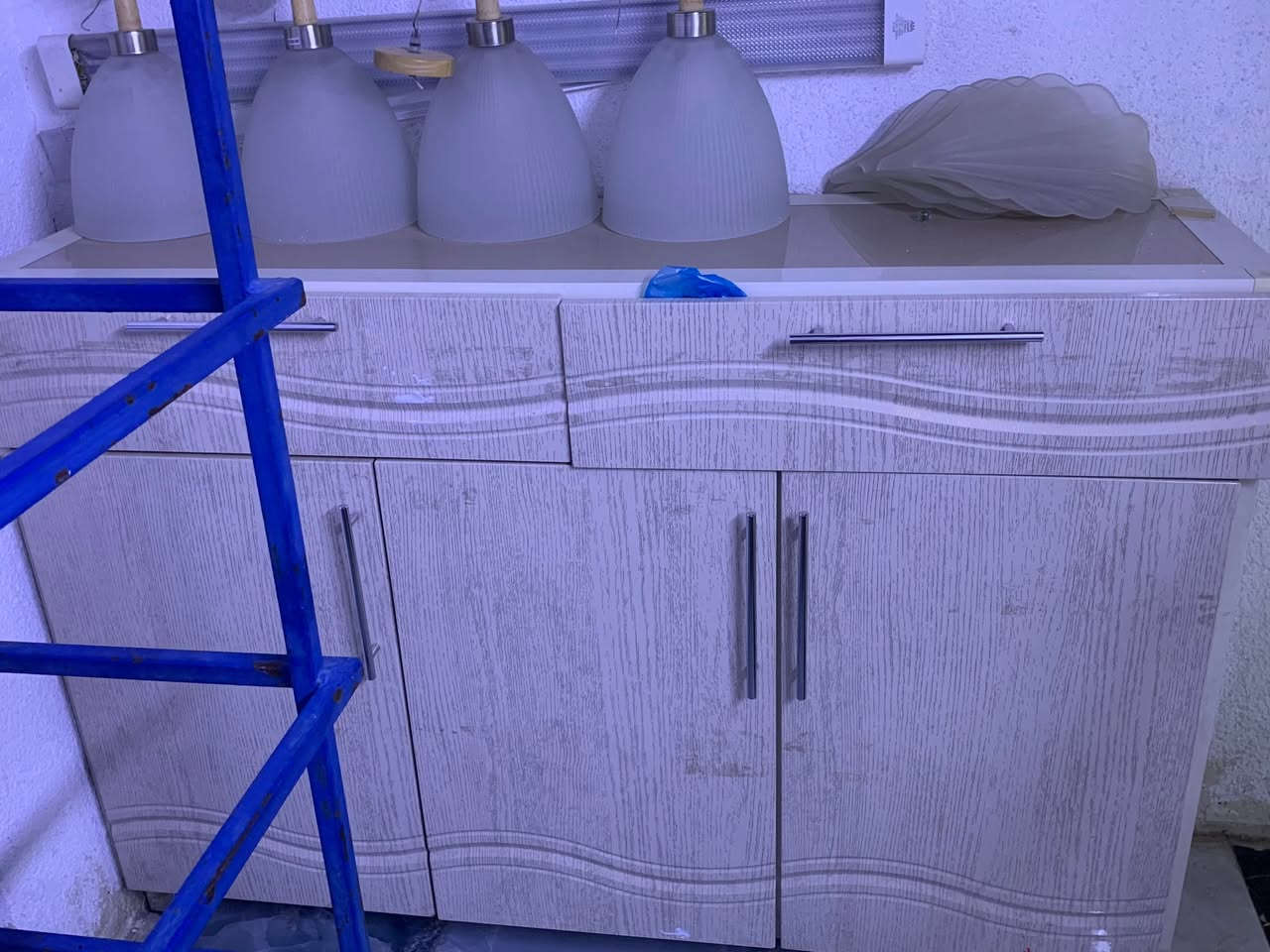 اغراض للبيع السعر خاص المكان كفاءات السيديه


**إذا كنت صاحب هذا الإعلان وتريد حذفه لأي سبب، رجاءا أرسل رسالة إلى الدعم الفني**
