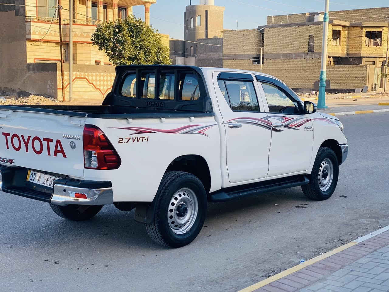 سلام عليكم للبيع بيكم تيوتا هايلوكس فورويل مديل 2022 بسمي مداور ثاني يوم رقم دولي مكفوله كفاله عامه من كلشي مكينه كير حداديه تبريد تخم تاير سياره جاهزه السعر 258 وبيه مجال المكان سماوه الاستفسار الرقم ***********✅
