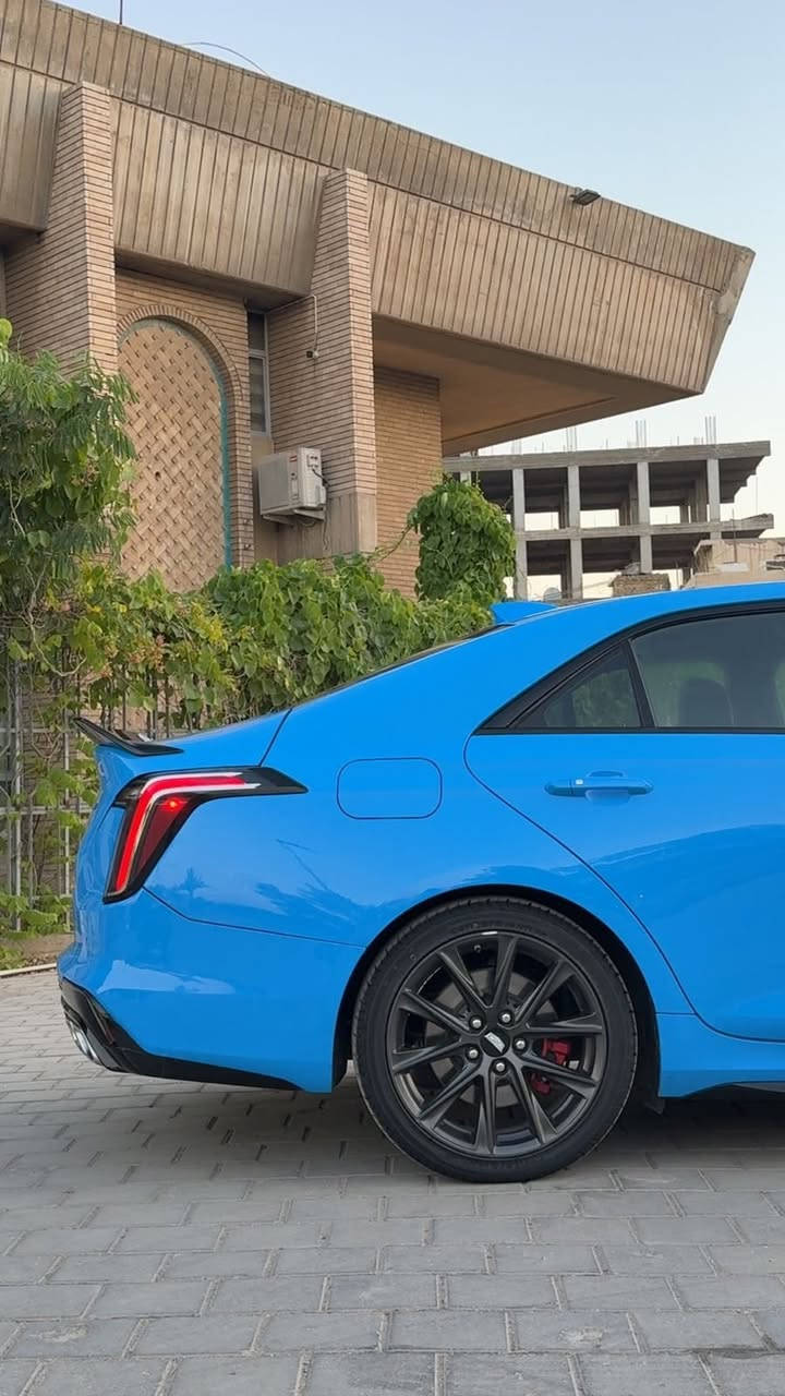 2023 Cadillac Ct4-v 
2700 turbo
فول مواصفات
الحادث خلفي وجاملغ امامي اليسار بدون ايرباك 
للاستفسار *********** بغداد, العراق
