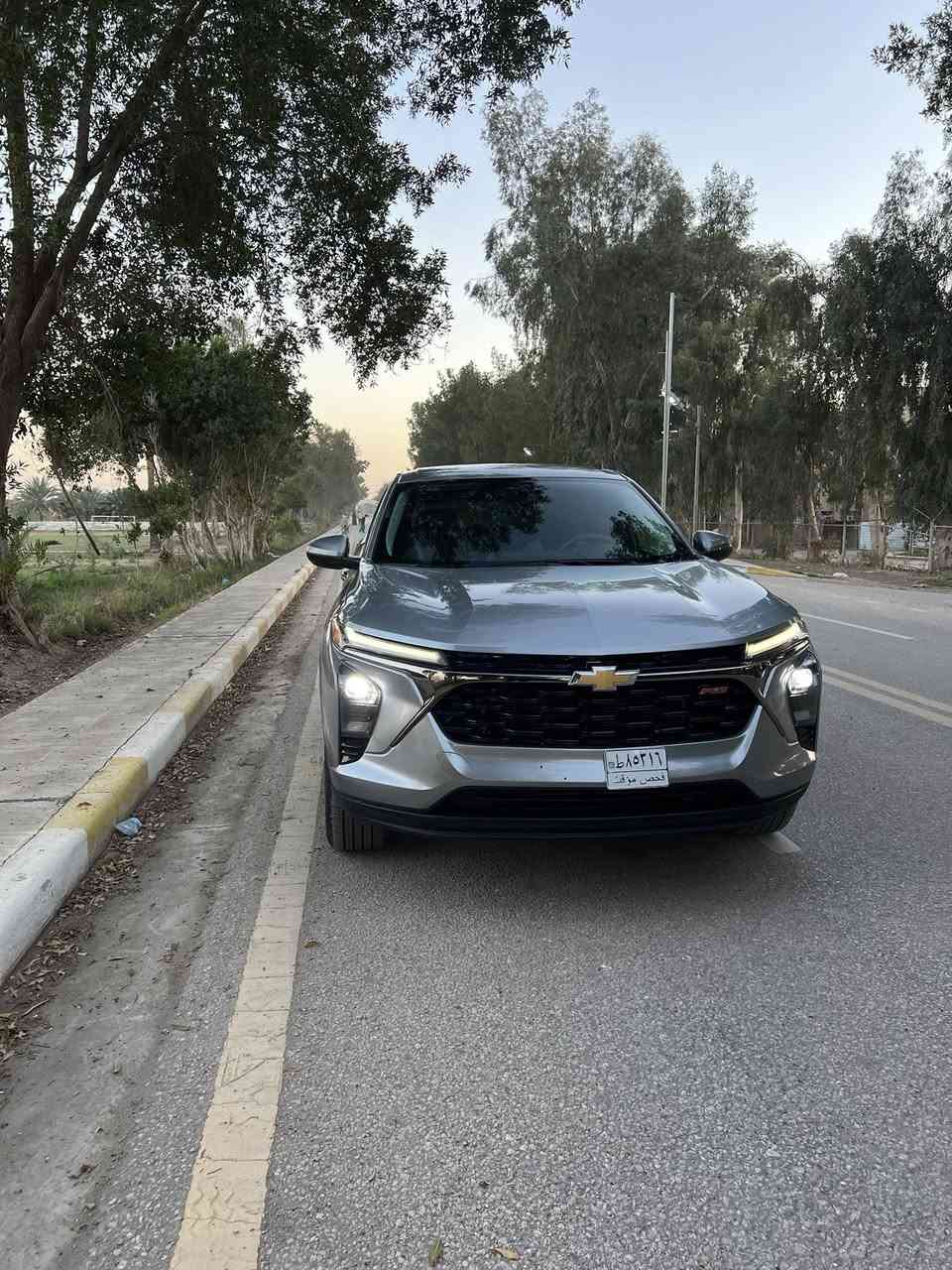 السلام عليكم
للبيع موديل 2024
شوفر ليت تراكس
رادار امامي 
تحديد مسار 
اطفاء ذاتي
تحكم بل ستيرن
تدفئه بل كشنات الامامي
تشغيل عن بعد
شاشه كبيره
المسافه المقطوعه 11 الف ميل
الاستفسار ***********
