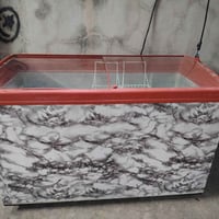 متاح عارضه مجمده للبيع شغاله اي عيب ما بيها ماطور بلادي سعرها 175 وبيه...