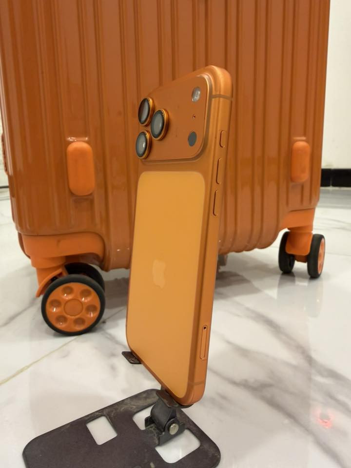 السلام عليكم
ايفون 17 برو ماكس  ماستر ‼️
ذاكره 512
بطاريه 99🚨
مشحون 125 مره
جهاز كلش نضيف 
مكاني مدينه الصدر 
السعر 2300
للاستفسار 
***********
