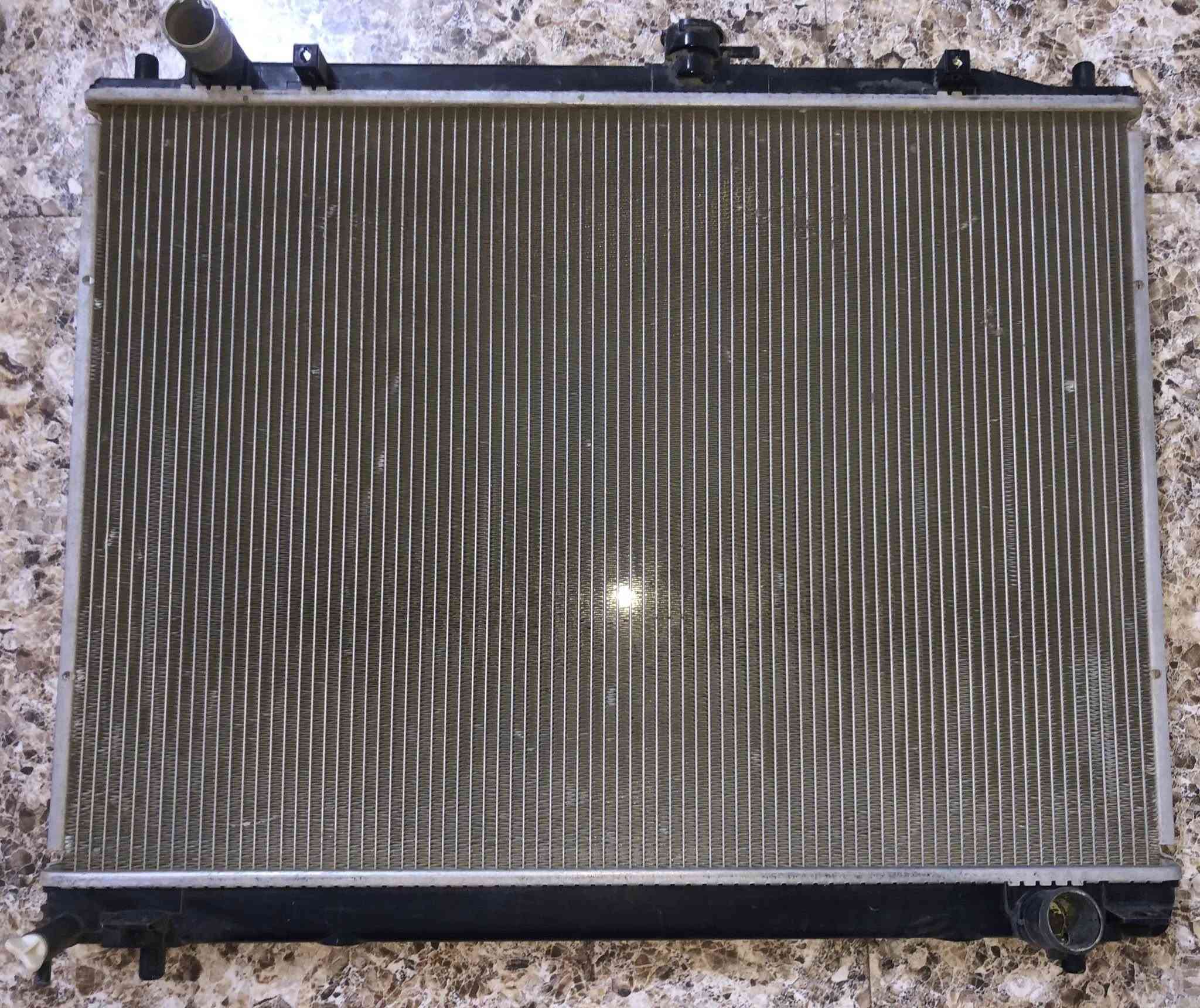 راديتر باجيرو  السعر 75$. ***********
