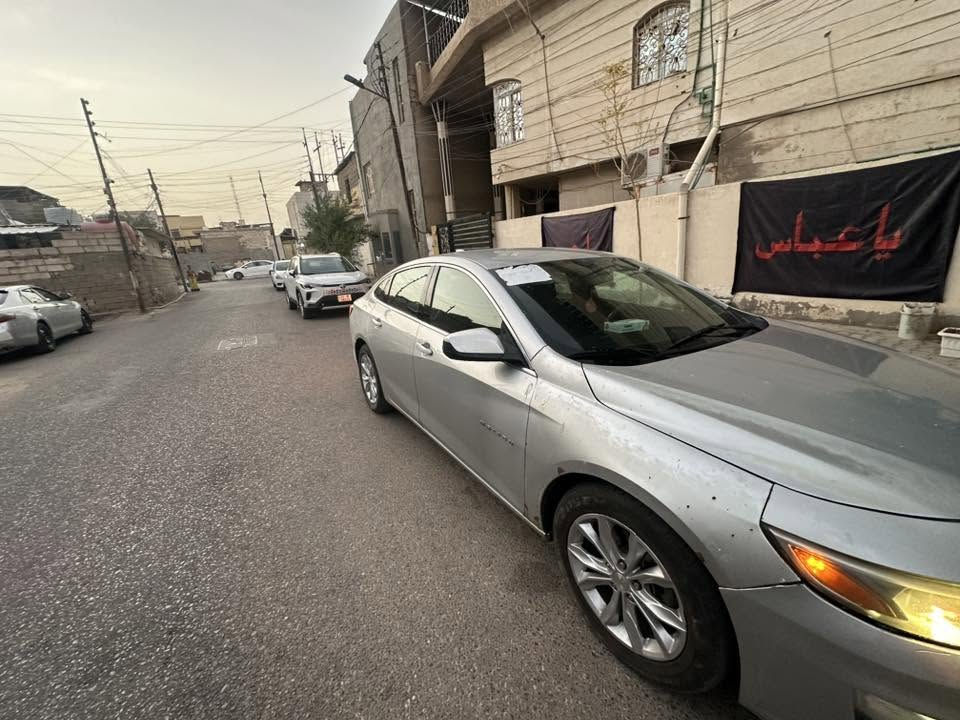 ماليبو 2020 معوقين ميسان فئة LT
بشهر الثامن سنة 2027 تتحول حره يعني بعد سنه ضبط 

معوقها انسان حباب وعندي رقمه  وعنوانه وتخابره يمي إذا صارت القسمه وتسولف وياه قبل لا تدفع فلس بس نظره ضعيف 

حادثها جاملغ ايمن فقط ومبدل ومصبوغ 

وصور الحادث موجوده الي يحب ادزها اله 

بس طخات خفيفه ماشيه 113 الف ميل 

كير ومكينه كفاله كله محسن ودهن اصلي 

تبريد ثلج 

منظومة لايتات كامله ناصي وعالي زينون 

السياره نظيفه 

للتواصل واتساب ***********

مكان السياره بصره
السعر 105 ورقات
