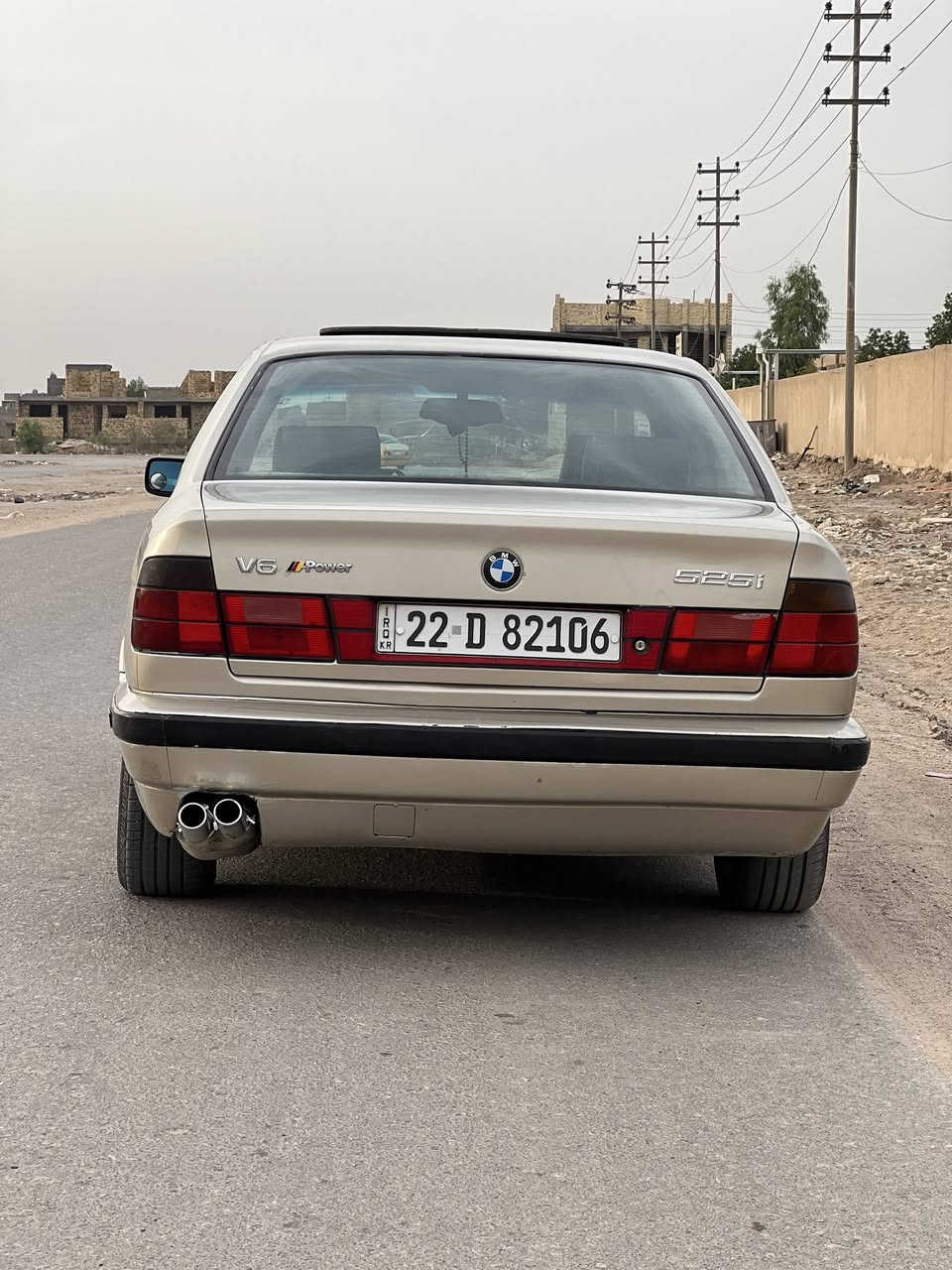 السلام عليكم.
BMW 525i للبيع  او مراوس موديل 1990 
رقم اربيل 
لون فضي مميز 
مكينه وكير جدد بلادي حاويه.💪
حداديه جديده
تدفئة  شغال تبريد ثلج بنص الصيف.
تخم تاير جديد
منظومة وقود جديده بخاخات نوزلات صوندات وفلتر.
منظومة زنون 
شلعتها صاروخ 
السياره كلهه شغاله سعرهه 67 وبيهه مجال بسيط
السياره بالشارع كلش حلوه واحلى من الصور
***********
