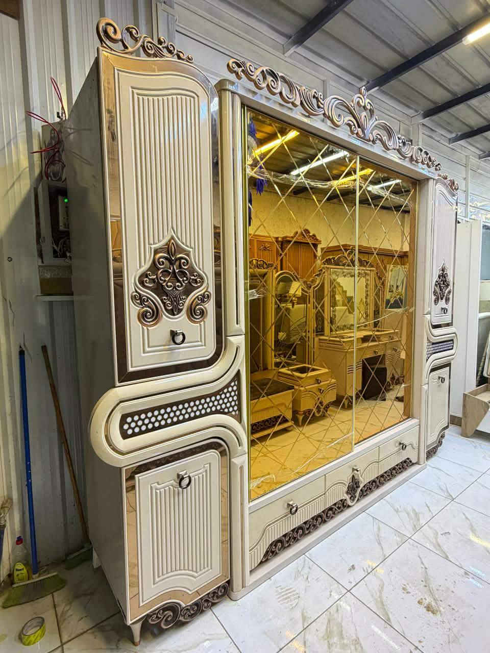 غرفة نوم مستخدمة نضافة 80‎%‎
عددالقطع 9
شغل ثقيل
كوالتي عالي 
ملكي 
سعر خاص وتساب فقط ‏‪***********‬‏
