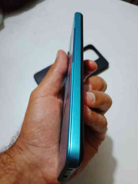 تكنو سبارك نضاقة مية بل مئة ذاكرة ٦٤ العنوان البلديات
السعر ٧٥ بي مجال بسيط حك جية 
مراسلة واتساب فقط ***********
