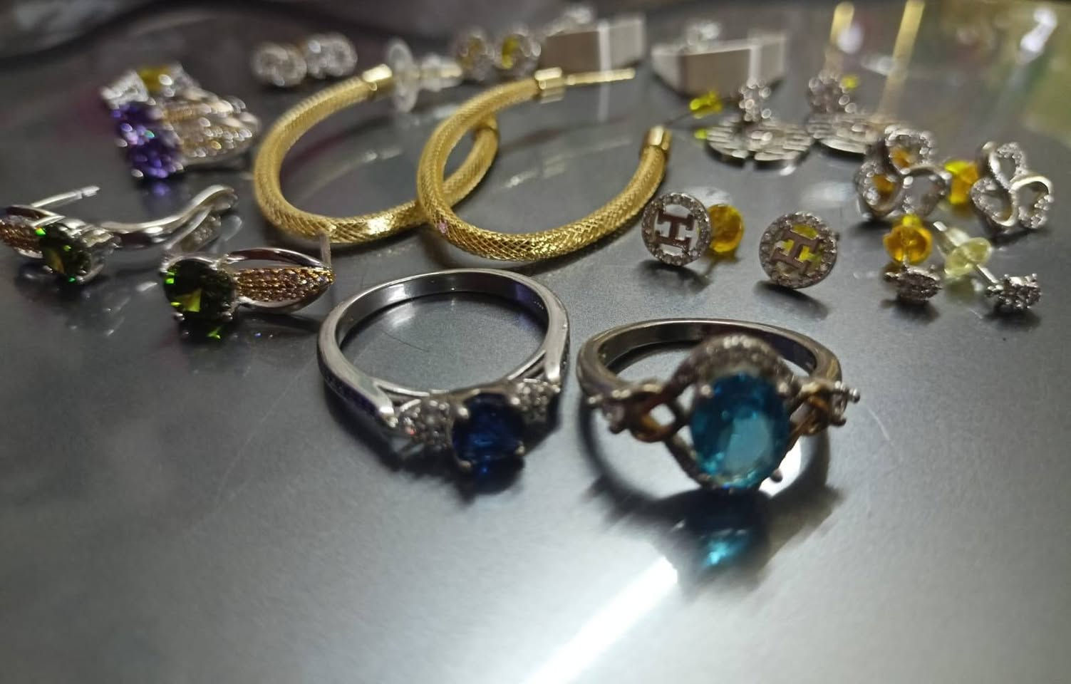 فضة عيار 925 مختوم


**إذا كنت صاحب هذا الإعلان وتريد حذفه لأي سبب، رجاءا أرسل رسالة إلى الدعم الفني**