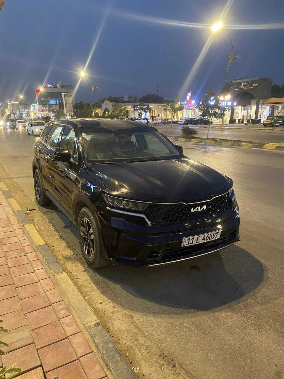 السلام عليكم سورنتو موديل ٢٣ وارد أمريكي محرك ٢٥٠٠ رقم بغداد ٧ راكب حادث موضح بصوره للاستفسار ع رقم بي واتس ***********  السعر ٢٢٠
