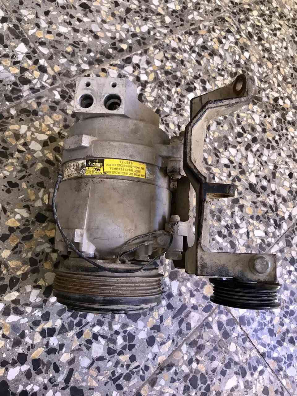 كمريسر فتون  شغالا جديده 
كاملا السعر ٦٠ مكاني بغداد ***********
