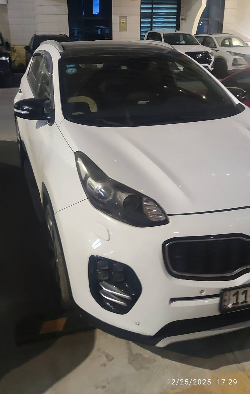 سبورتج جي تي لاين 2019
خليجي محرك 2000 الرقم الانكليزي
ماشيه 65 الف مكفوله من الصبغ والبارد
مواصفات الجي تي المعروفه 
الاضافات 
شاشه اندرويد
دوسه صعود 
التبريد جديد
حداديه جديد
دسكات وبلكات جديد
ما تصرف شي عل السياره 

السعر 212
بغداد
***********
