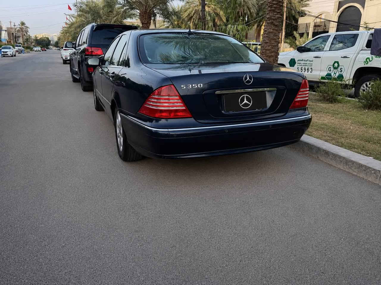 S350
ماشي 150الف
رقم بغداد 
بيها قطعه وحده صبغ فقط 
مكانها بغداد 
سياره ماشاءالله من تكول جديده جديده 
شرط برغي ممفتوح بالمكينه والكير وشرط زلغ بالكهربائيات ماكو اكفل كير ومكينه وكلشي بيها 
تعال وشوف بعينك وانت تقيم 
***********
بي وات ساب 
واكو ملاحظه من تتصل اكلك بيها
