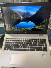 للبيع – عدد 7 حاسبات (Laptop) بحالة ممتازة 🔥 💻 المواصفات: • المعالج: I...