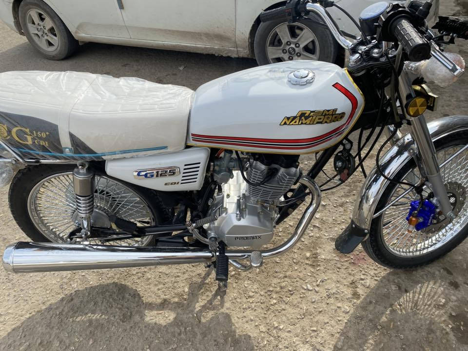 السلام عليكم دراجه نامه برو افضل شي بسوك رقم وسنوية     مداور ثاني يوم شرط الدراجه مال بيت مامشتغله دلفري  مكينه 25 شاصي 22 بيه غراض كله 25 ماعايزه برغي  السعر 1550 وبيه مجال رقمي ‭0788 572 5216‬مكاني النجف حي الزهراء 🤍
