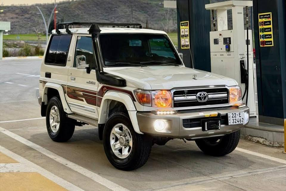 تۆیۆتا لاندکڕۆز j70 مۆدیل 2013 بیلاد پۆستاڵ 
165 هەزار کیلۆمەتر ڕۆیشتووە 
ناوزەرد
وینج
شوتە 
فۆڕمیکا 
لەسەر دەقی شەریکە ماوەتەوە 
١پەڵە بۆیاخ و دوو بست سارد 
ئەکسل و دەبڵ گێڕ بەشەرت 
سەنەوی تا ٢٠٣٠ تازەیە 
٤ تایە و ویلی لۆکی لە ژێرە

سـعـر : لە کۆمێنت داوابکە ڕاستەوخۆ بۆت دێت 📥 

گێڕ و مەکینە بەشەرت نەکراوەتەوە
هیچ کێشەیەکی تێدا نییە 

ژمارەی خاوەنەکەی 
***********
***********
