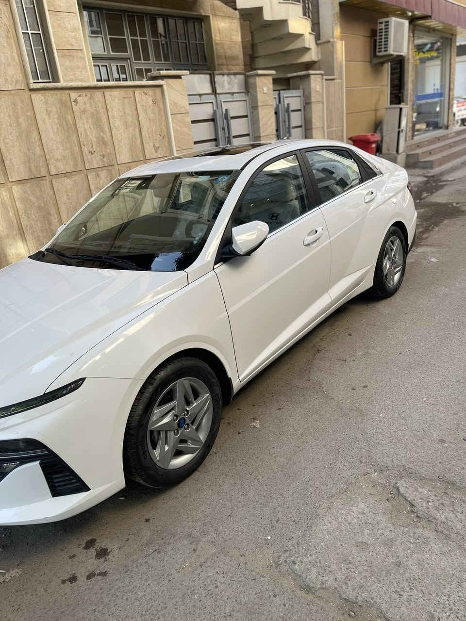 اكسنت خليجي  ٢٤  ماشيه ١٢.ب اسمي بيها رصعه  جاملغ ورصعه بنيد  عنوان زيونه ***********   واتساب متوفر. السعر ١٤٦ بيها مجال سونار منشور
