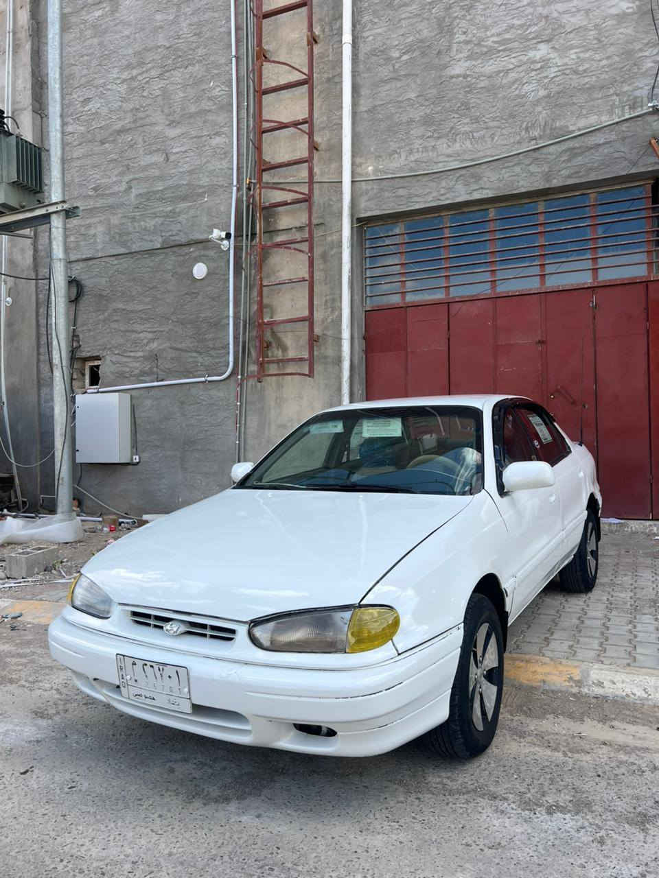 السلام عليكم 
انترا دمعه
موديل 1993
سعر 33وبيها مجال بصيط 
كير محرك شرط كهربائيت كلها شغاله منضومة تبريد كاملة
صدر أمامي خلفي نضيف تخم تايرات جديد
سنويه مشروع وطني ال 28
مكفوله من خياس وضربه
فريم ممات مالعوب بيهن
بيع أو مراوس حسب القناعه اي استفسار ***********
