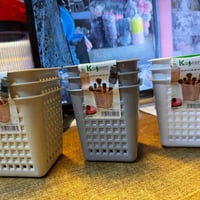 مقلمة ٣ قطع • منظم مكياج • كارتون ٢ درزن