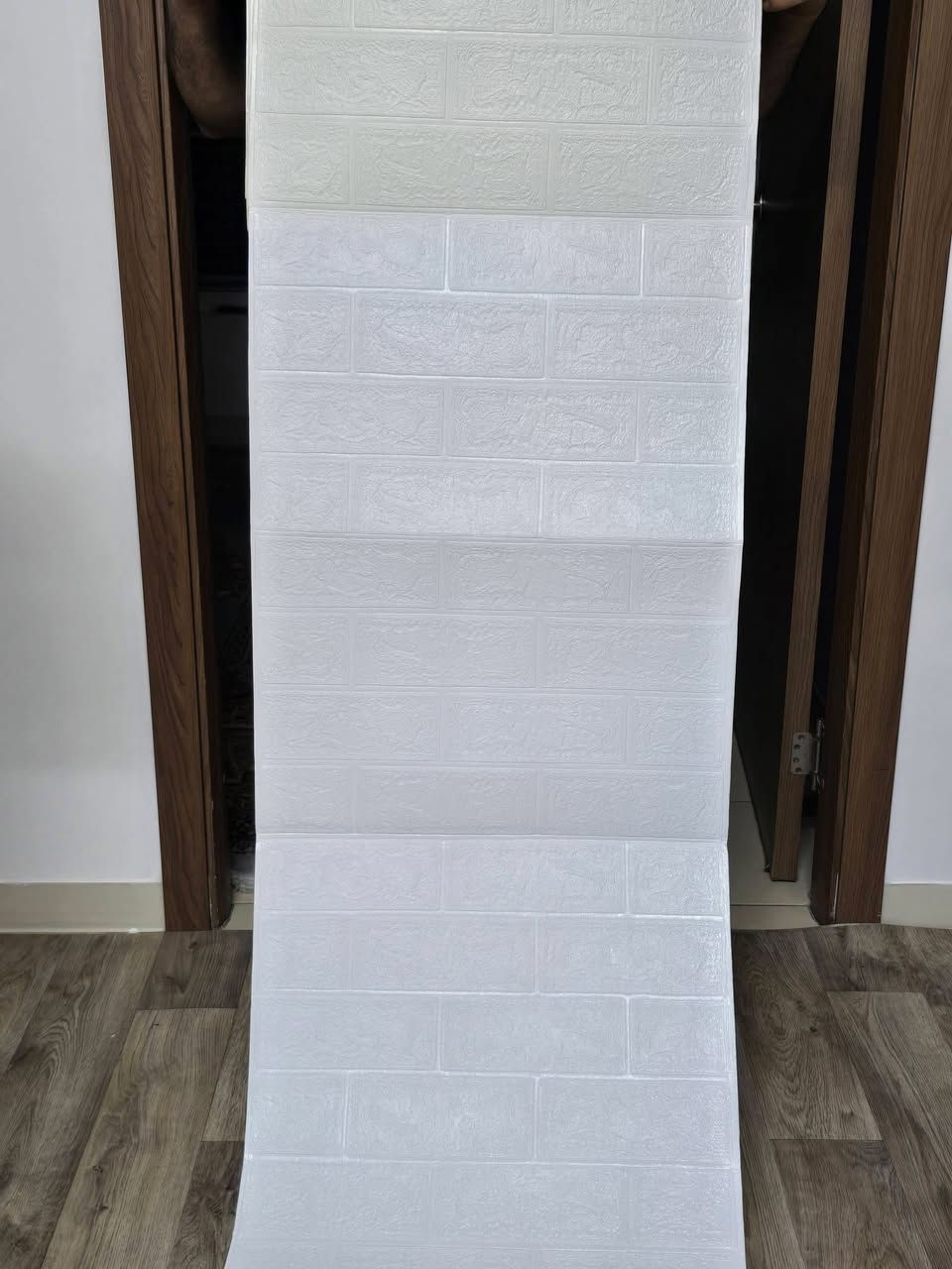 متوفر لاصق جداران   سعر مناسب  لون ابيض  طول 9 متر عرض 50  
سعر القطعه 10 يوجد 4 قطع كل قطعه 9 امتار


**إذا كنت صاحب هذا الإعلان وتريد حذفه لأي سبب، رجاءا أرسل رسالة إلى الدعم الفني**