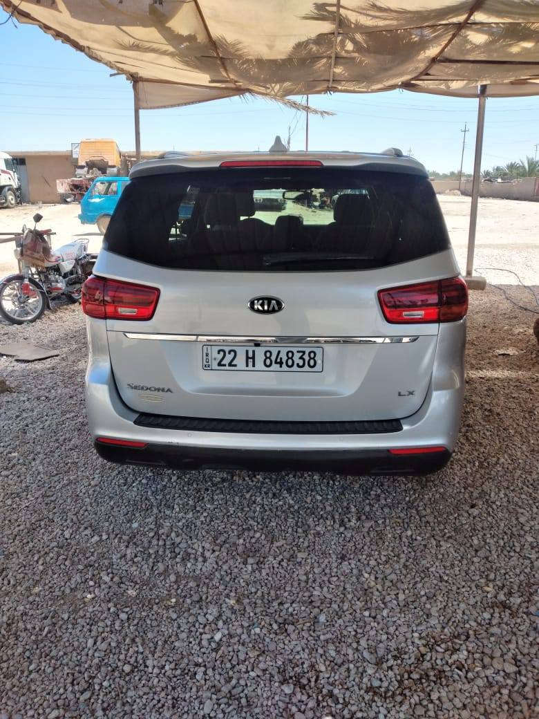 السلام عليكم ورحمه الله وبركاته
كيا سيدونة للبيع 7راكب 
موديل 2021
رقم أربيل 
ماشية 85كم 
حادث جاملغ عكس السايق 
ملاحظة/إستعمال بيت سيارة كلش نظيفة 
السعر 210$ ورقة وبيهة مجال 
للاستفسار /*********** واتس آب متواجد 
صور الحادث مرفقة مع المنشور
