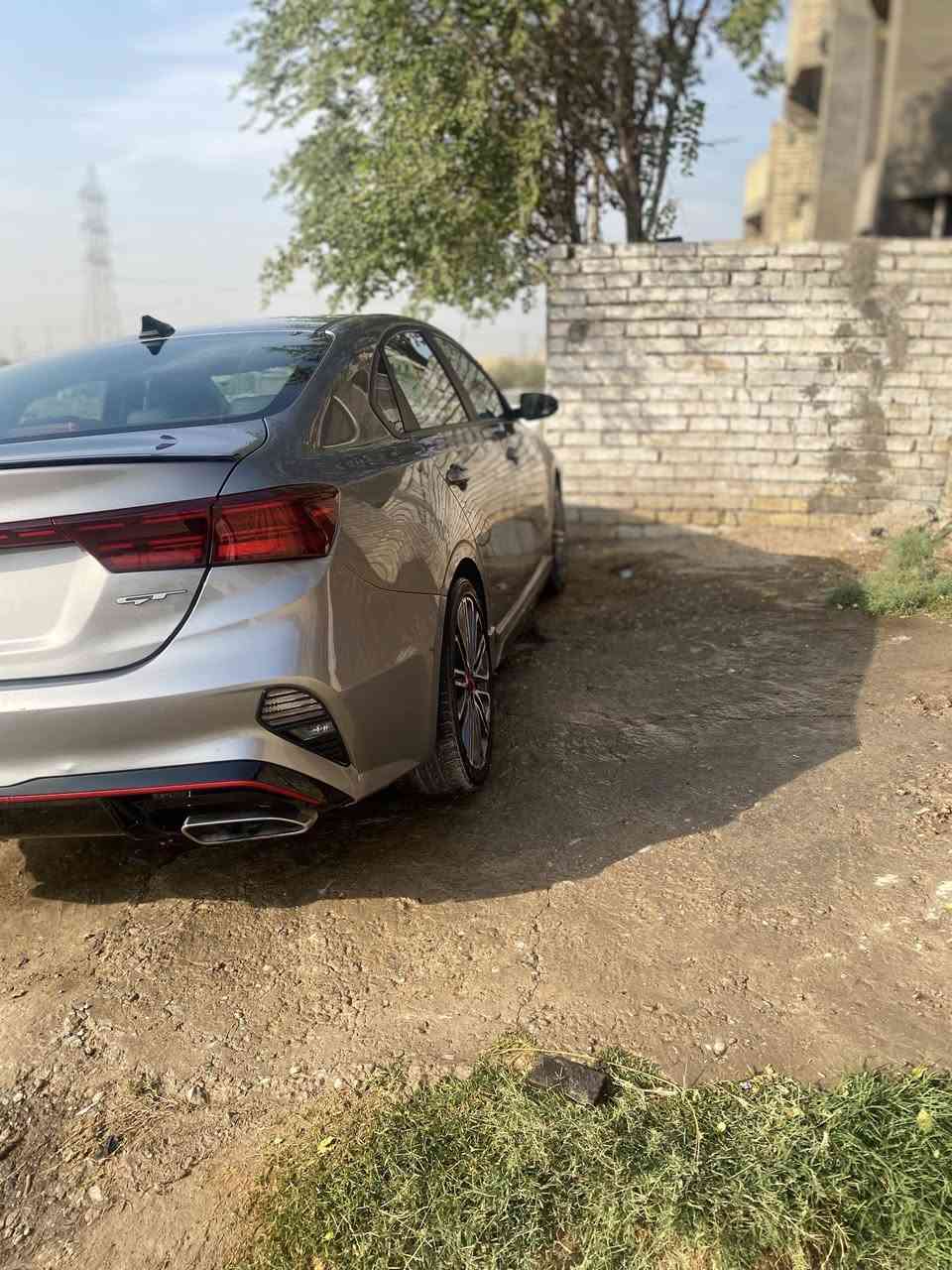 سلام وعليكم كيا فورتي 2024 سياره نضيف وحلوه ماشيه 10الاف  جي تي
مكينه 1600تيربو 

كير دبل كلج 7نمر 

شاشه كبير رادار جاني رادار امامي وخلفي 

ترحيب عند الاقتراب 

تشغيل عن بعد. وبيه مواصفات بعد هوايه السياره دخول جديد  مكمل سمكره بقي بس صبغ ورقم  حادثها موضح بلصوره بدون دواخل ع المكينه البنيد بي اصبعين راجع بارد أيٌـ.YESـہٌَ ستفسار اتصل وبخدمتك (***********)
