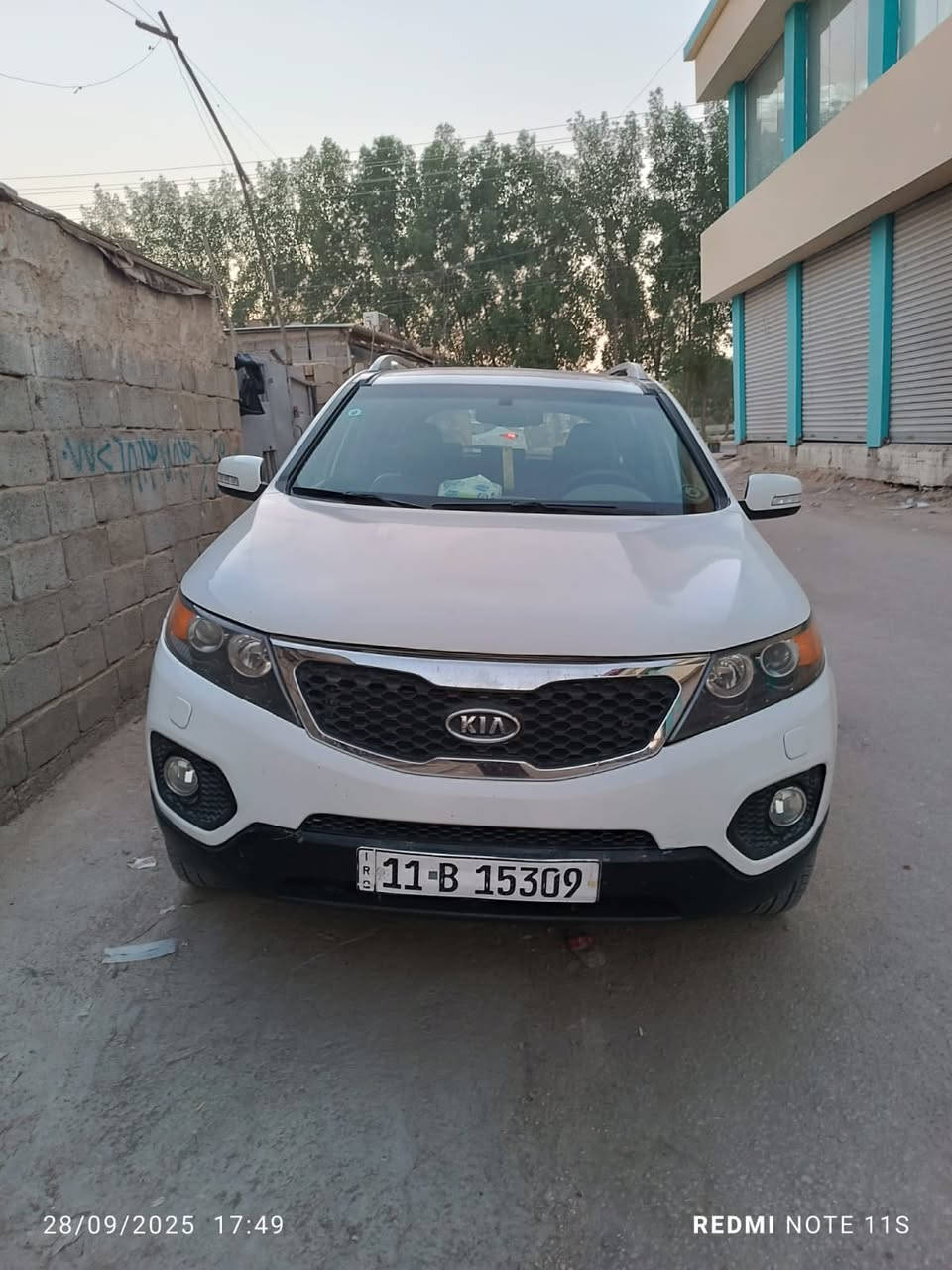 سورنتو مديل2011خليجي /6سلندر /سبعه راكب/3قطع تبريد/ماشيه133 كيلو/فول موصفات كويتيه/ بيه صبغ قبق جنطه وشبر بلبنيد / مكانه بابل مسيب 
***********
