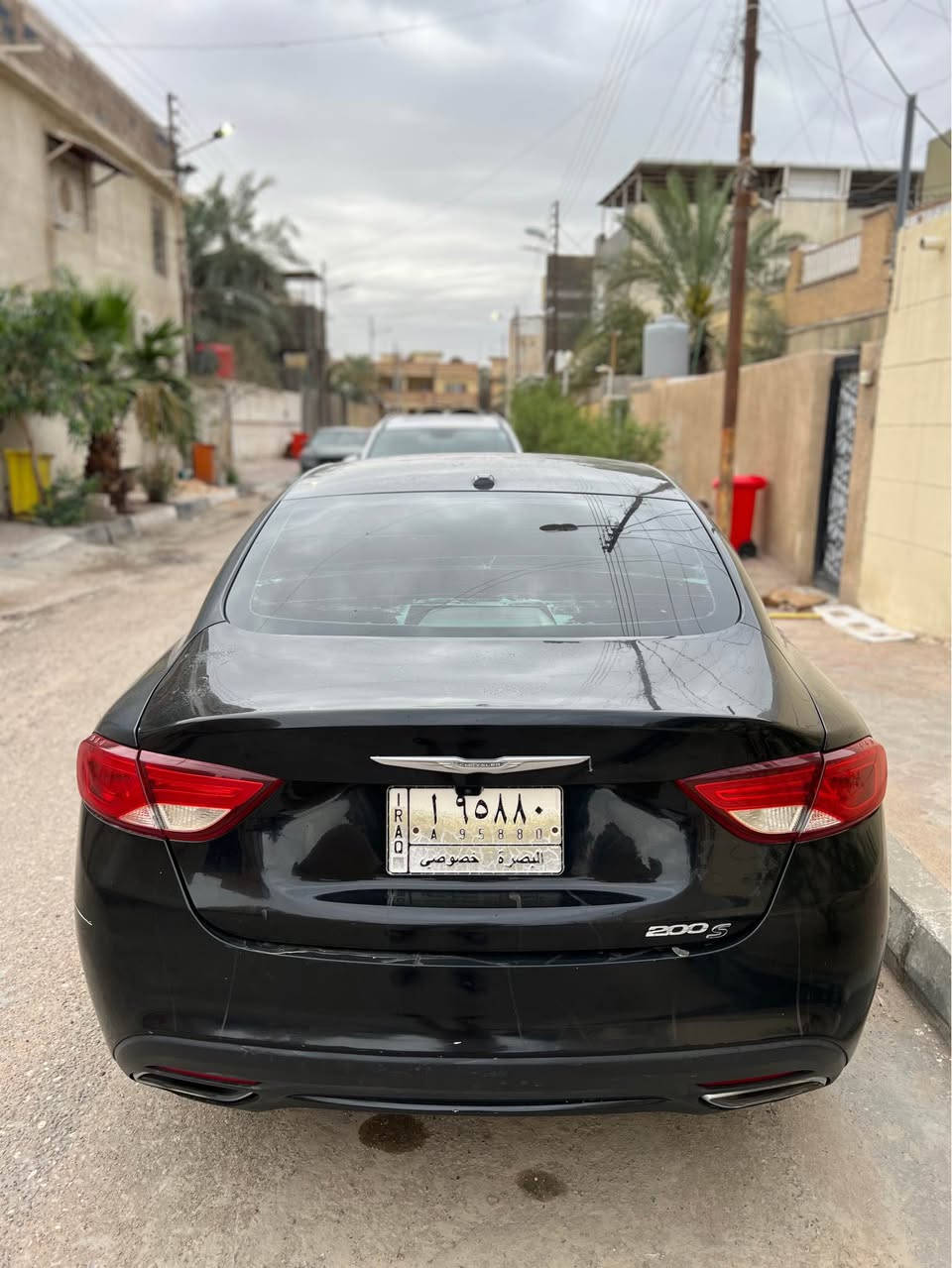 سي ٢٠٠  فئهS 
مديل 2015  كشن حضن شاشه جبيرة شفتات ستيرن  حجم المحرك 2400  مكينه وكير مكفولات 
بيها ضربه بالباب باقيه ع وضها 
عنواني البصره حي الاندلس 
*********** البصرة, العراق
