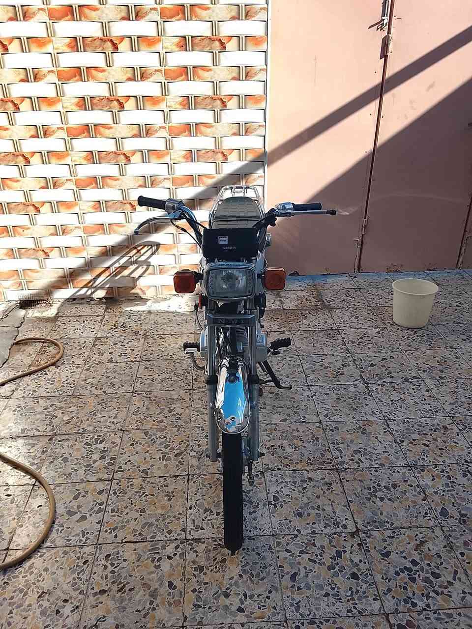 سلام عليكم نامه شلامجه 23 رقم أو سنويه رقم انكليزي مداور ثاني يوم دراجه خير من الله افحص وين ما يعجبك سعر خاص او تصل علا رقم *********** بيع مستعجل
