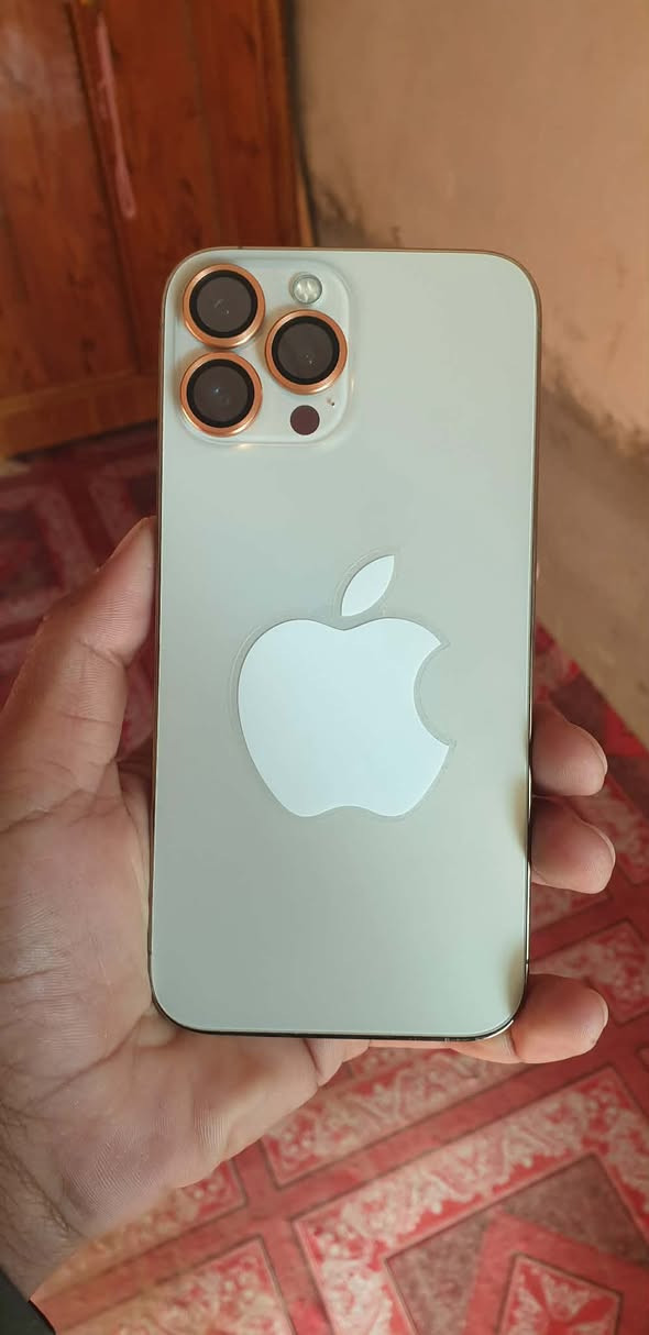 سلام عليكم ايفون 13بروماكس الجهاز كامل مكمل مكفول من الصيانه والعطل ورفع البطاريه ذاكره 256بطاريه 80بلاديه شرط الفحص جهاز مامار صيانه ابد وعل فحص كارتونه وياه الجهاز نسخه الصين دبل خط انتبه دبل خط فيس ايدي شغال مكفول من كوووولشي سعر اتصل غيرمتواجد على الفيس اتصل عل خط ***********او***********تصال
