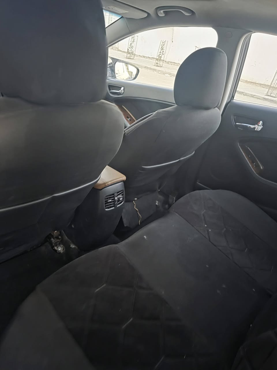 سيراتو 2017 وارد ايراني يعني السياره فول للاخير باسم شركه تحويل او وكاله سعرها 130 
سياره جاهزه جير مكينه حداديه تبريد سياره مقفوله مكانها نجف ***********رقم الهاتف
