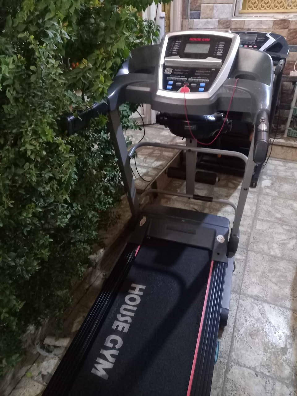 جهاز جري استخدام منزلي نضيف جدا وزن يتحمل ١٦٠كيلو دبل ماطور جبلي بي حزام تكسير شحوم تدليك جسم كامل موصفات مبي ثري سماعات بلوتوث العنوان بغداد بغداد, العراق


**إذا كنت صاحب هذا الإعلان وتريد حذفه لأي سبب، رجاءا أرسل رسالة إلى الدعم الفني**