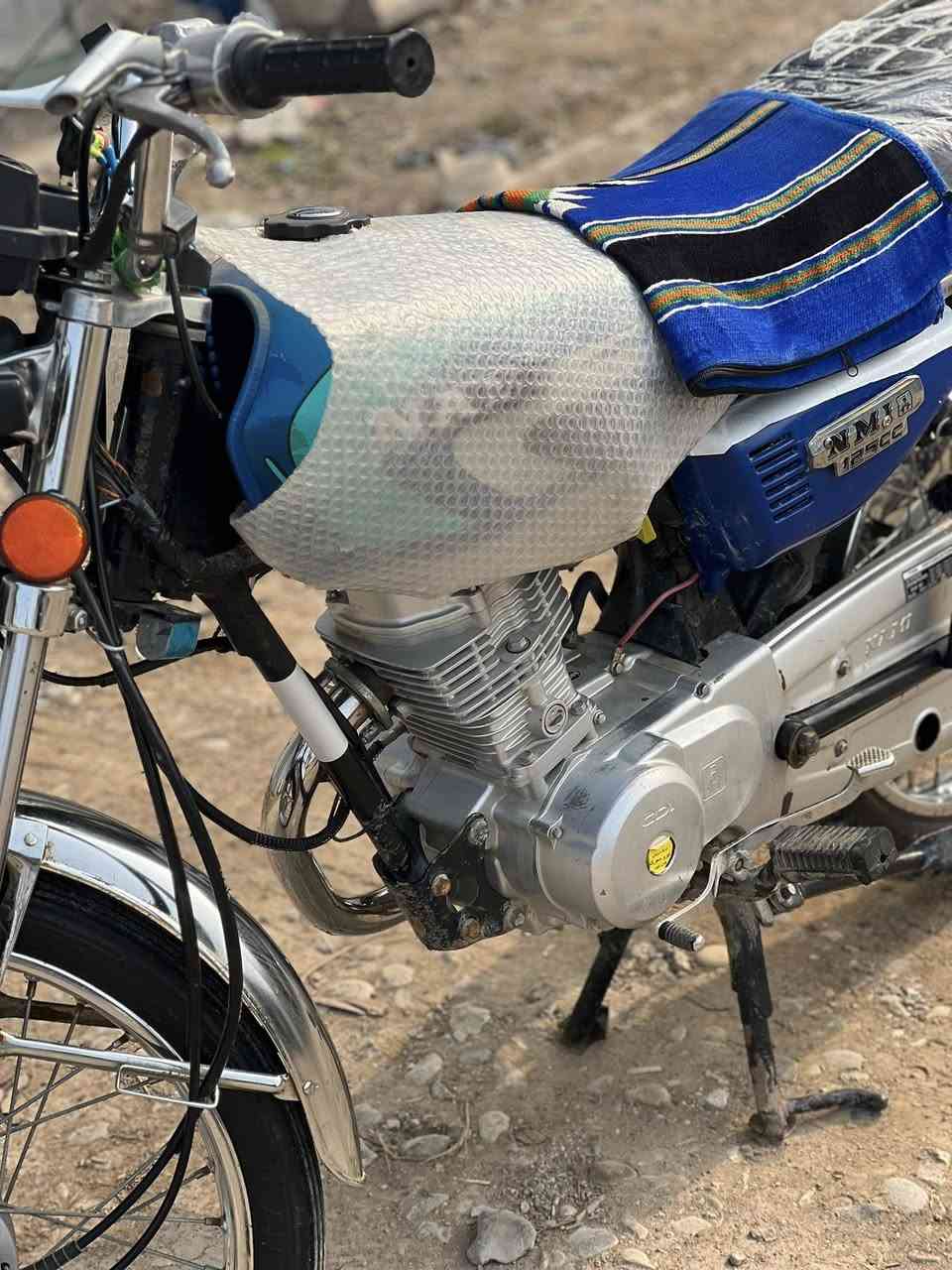 نامه شلامجه 23 اصولي بيع او مراوس بسافاني 25
اوراق اصولي كمرك مدفوع 
دراجه بلاد مو تعمير شالصي ومكينه مطابق 
مكاني صويره حي الاسرى
***********
