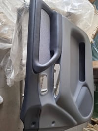 بەرگی درگای مۆنیکا سفر نەبەستراوە وەکالە ٠٧٧٠٩٤٣٨٤٨٢