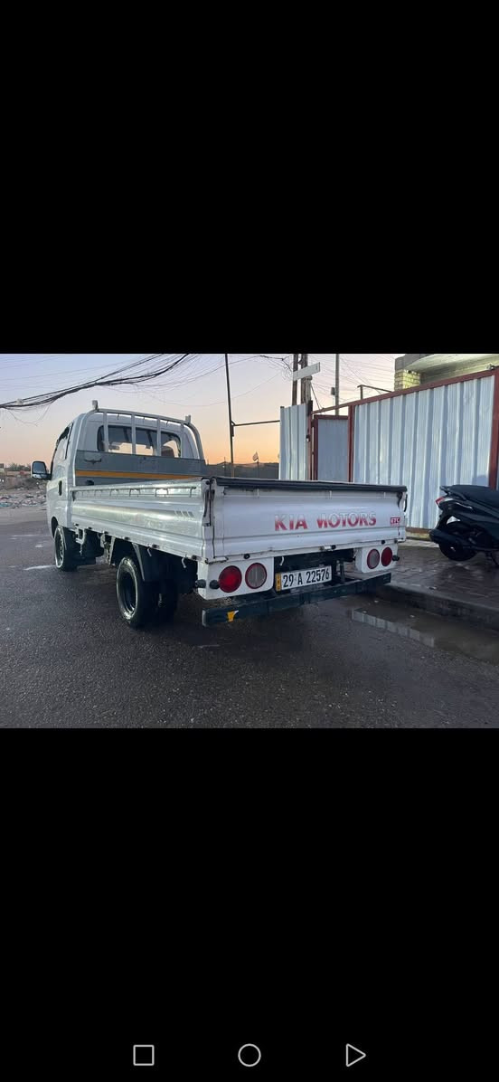 كيه حمل للبيع موديل 14سياره خير منالله السياره جاهزه كبل لشغل السعر98رقم ***********
