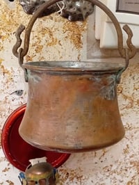 قطعة أثرية • سطل نحاس • ١٥٠ سنة