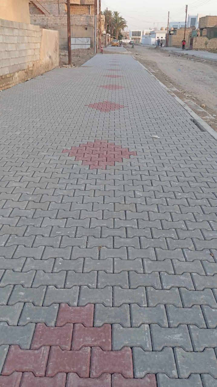 متوفر كادر عمل
 نشتغل انواع الارصفه شوارع حدائق مدارس دوائر 
 سعر (المتر 3لاالف وبيه مجال)/***********.  *********** ونشتغل جميع المحافضات
