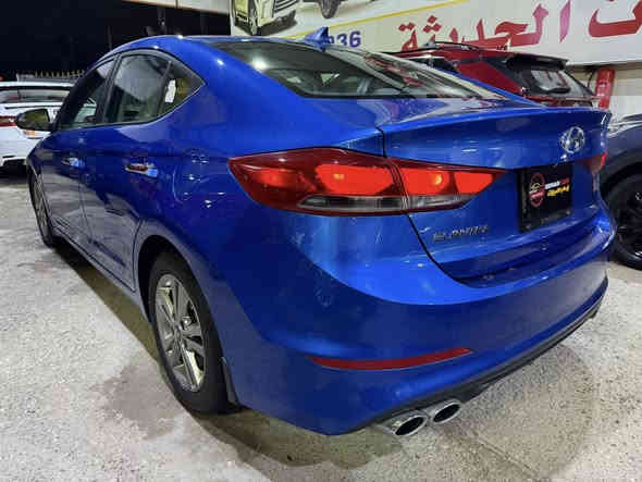 النترا 2017 وارد امريكي بدون صبغ بدون تبديل بدون إيرباگ ، فقط بارد بسيط بألبنيد بيها 
محرك 2000 دوش 
رقم واسط الدولي هزة وسنوية بأسمي 
السيارة مسويلها إدامة كاملة ( بولش ونانو و تبديل دهن وفلاتر ، حدادية وتخم اطارات نظيفة ) 
سعر السيارة ١٣٥ بيها مجال حق الجية والتقدير .
للأستفسار : ***********
