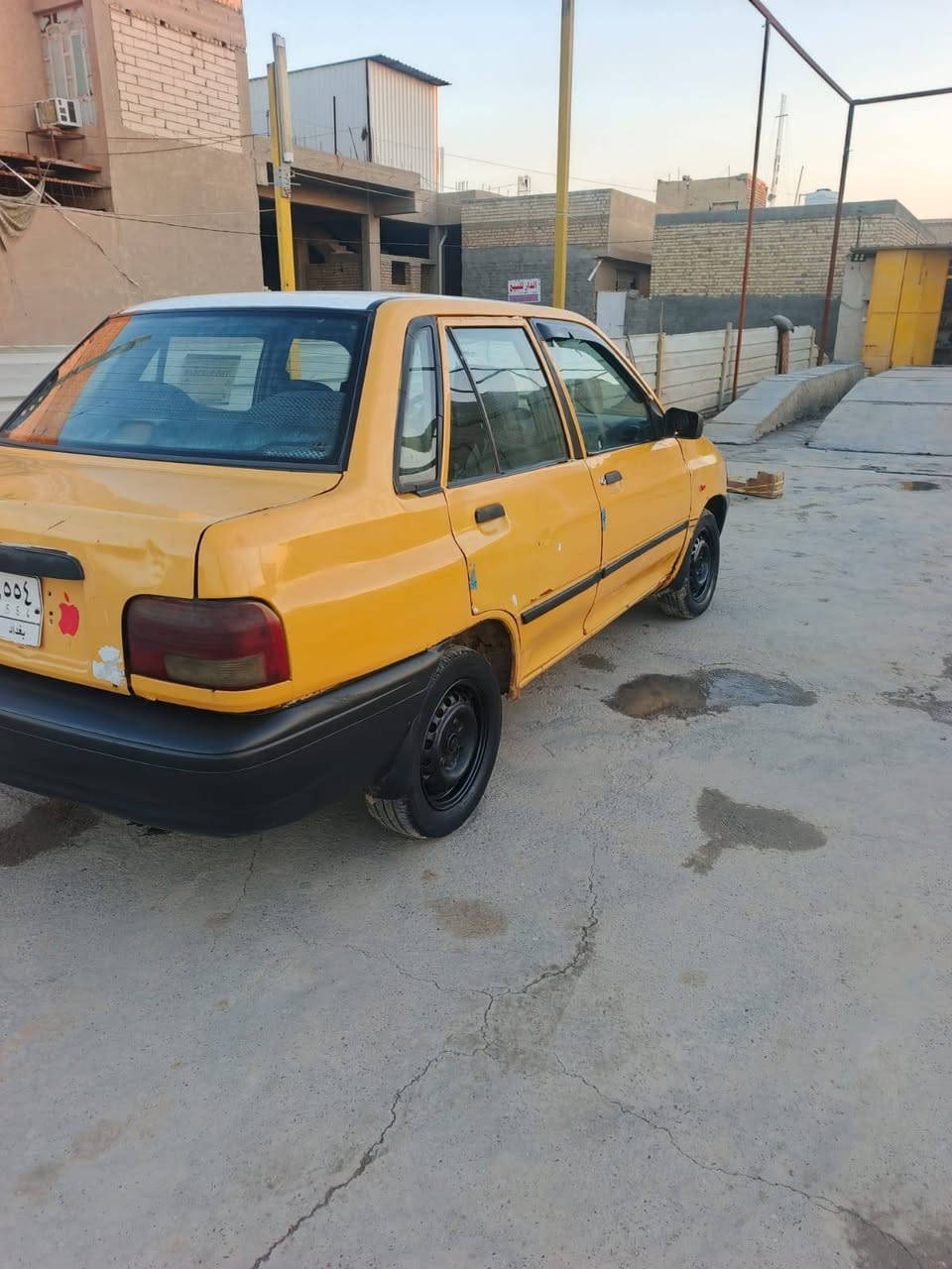 للبيع سابيه موديل١٢ مكينه وكير خير من الله مكفولات صدر خلفي أمامي جديد كهربايات كلها شغاله سياره جاهزه اي نقص مابيها ماواصل راعيها اتعهد سرقه وعشائر سنويه ضايعه بيها واجهيه مستمسكات شرعيها موجود السعر ١٤وبيها مجال العنوان بغداد الستفسار على رقم ***********
