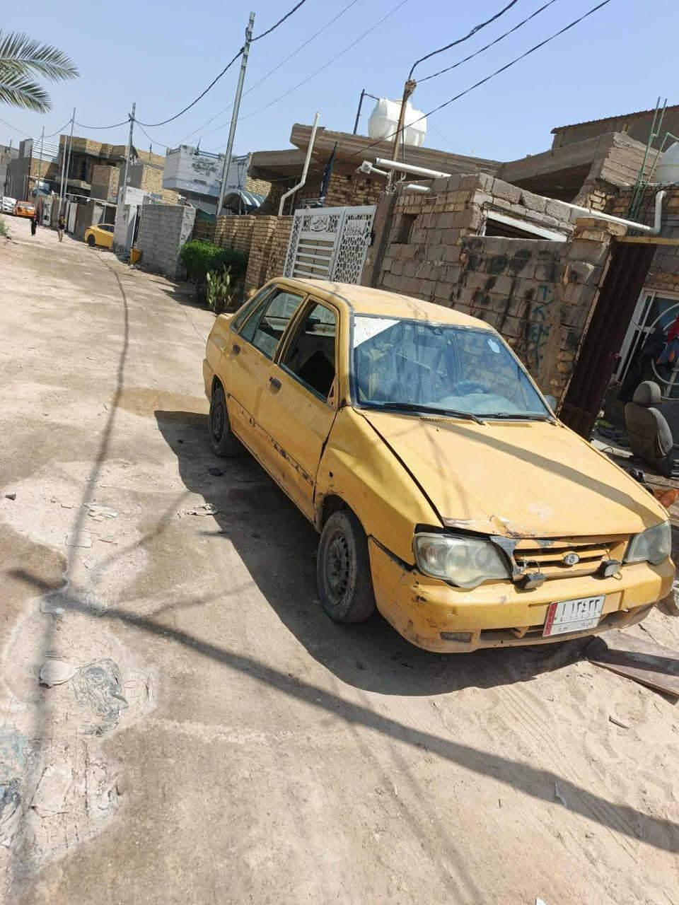 سياره سايبه دمعه عوزها ترتيب السياره شغاله ماكينتها نظيفه راعيها بالناصريه بس ما اندله السياره وسخه ما مغسوله سعر السياره 7وراق وبيها مجالل بصيط كهربايات شغاله ❤️👑 لتواصل ***********
