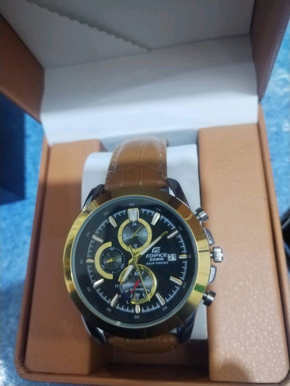 عروض🔥
ساعات كوالتي عالي 
وزن ثقيل 
سناتر شغالة 
قفل فراشة 
السعر 20 ألف 
توصيل جميع المحافظات 5 ألف
📲 ***********