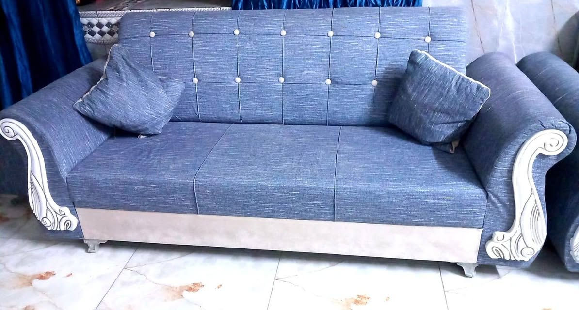 للبيع تخم 7مقاعد نضافة 90%مكانةبغداد 250 بلديات التواصل خاص ‎0771 799 6886
