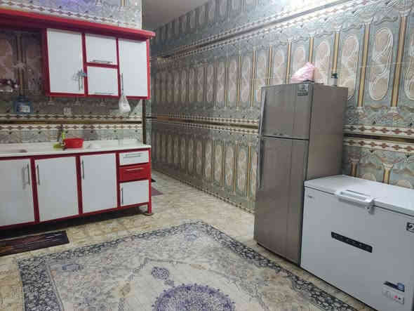 السلام عليكم  دار للبيع 100 متر طابق واحد كافت خدمات سند 25 بغداد الكمالية كاع ابو رشاد ***********
